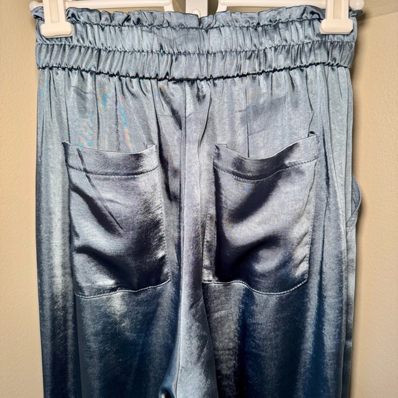 Satiny Blue/Gray‎ Joggers with zipper detail at the ankle elastic waist size XS - Picture 3 of 7